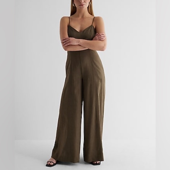 DKNY spanish olive satin jumpsuit Size small spaghetti straps, wide leg. - Picture 8 of 11